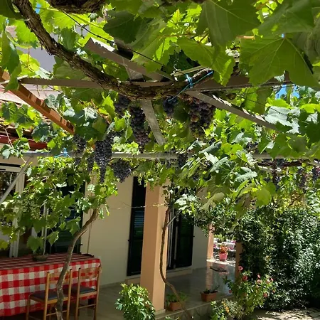 Casa de Férias Yard Family Sidari Corfu *